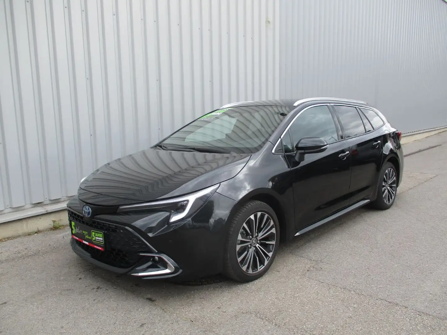 Toyota Corolla 1.8 Hybrid Touring Sports Active Drive Schwarz - 2