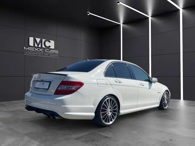 Mercedes-Benz C 63 AMG AMG 6.2 V8 – echter Sauger | Sammlerzustand | 125 Ansicht 5
