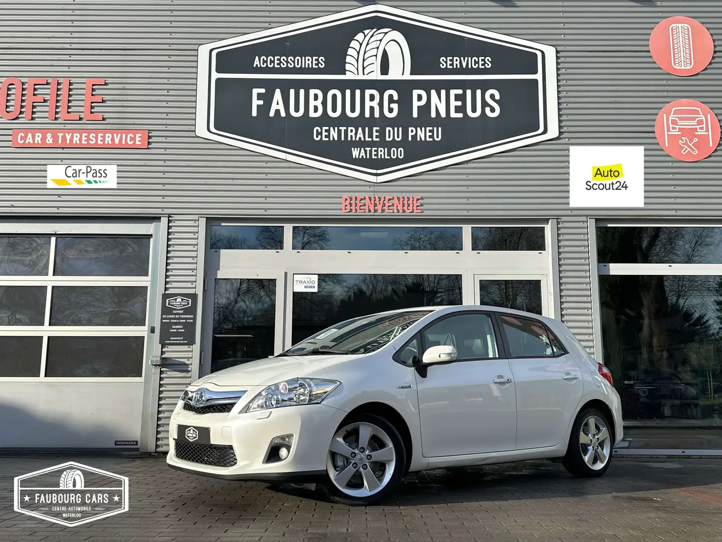 Toyota Auris *1-PROPRIETAIRE/1-OWNER*NAVIGATION*CAMERA*KEY-LESS Bianco - 1