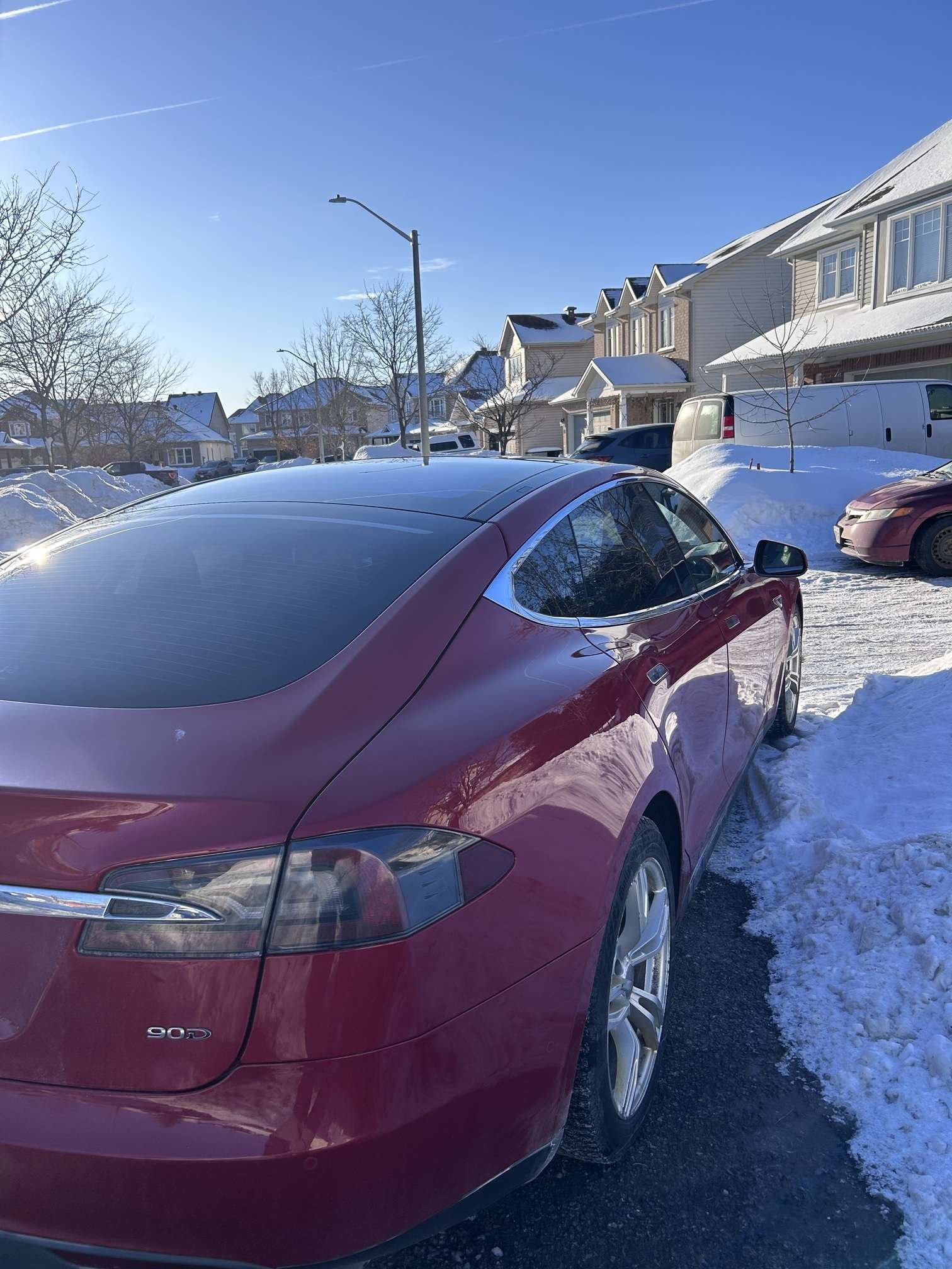 2016 Tesla Model S S90D alt 5