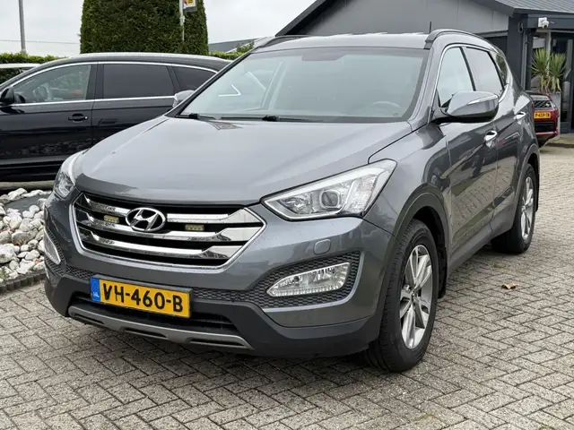 2014 Hyundai Santa Fe in Grey for sale