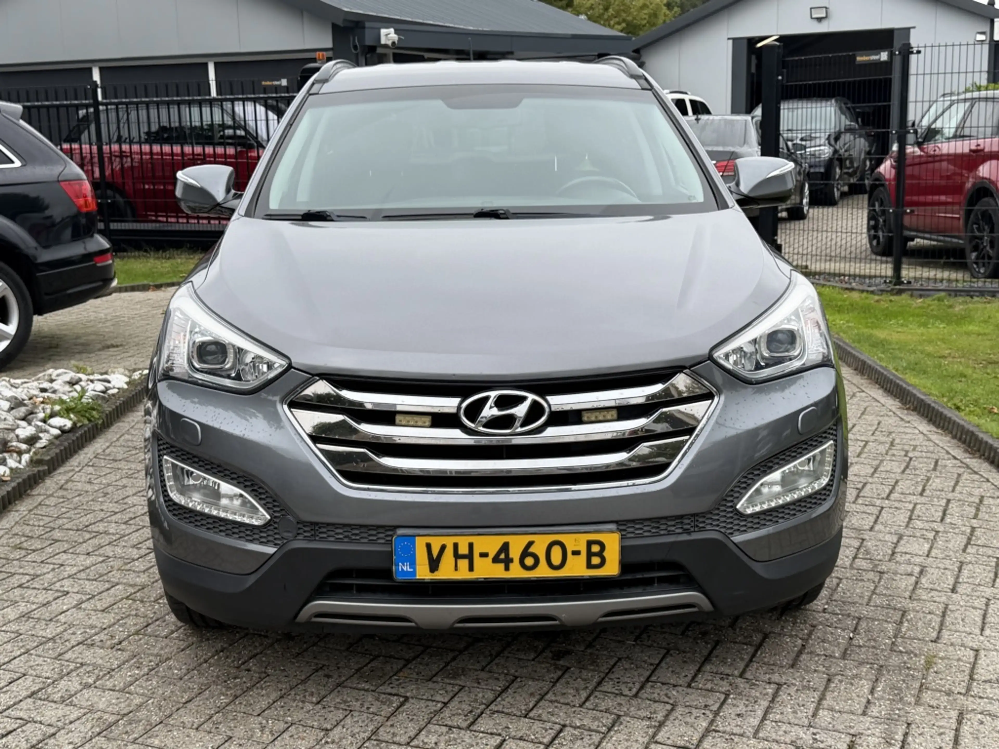 Hyundai SANTA FE 2.2 CRDI 2014 Grijs Kenteken Bedrijfsauto Trekhaak — photo 2