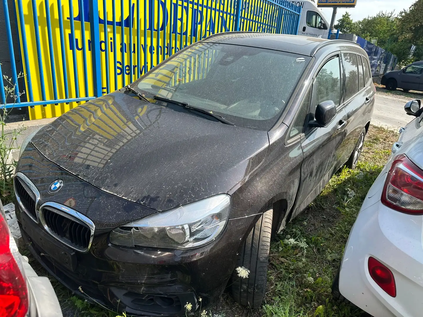 BMW 218 Gran Tourer 218 d Schwarz - 2