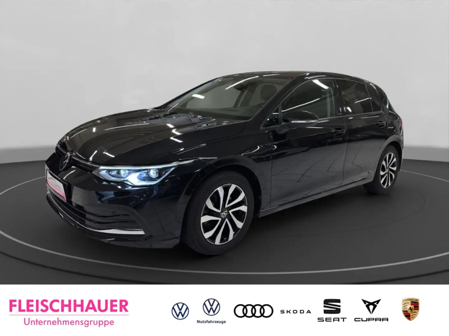 Volkswagen Golf VIII Active 2.0 TDI Matrix+Navi+Pano+AHK+HUD+Kamer Schwarz - 1