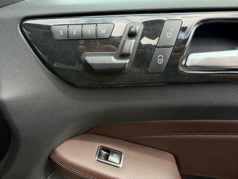 Mercedes-Benz ML 350 CDI BlueTec 4MATIC Vollausstattung — photo 13