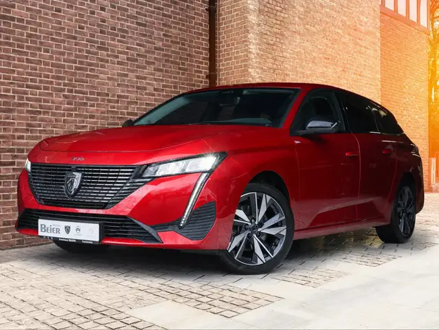 Peugeot 308 view 2