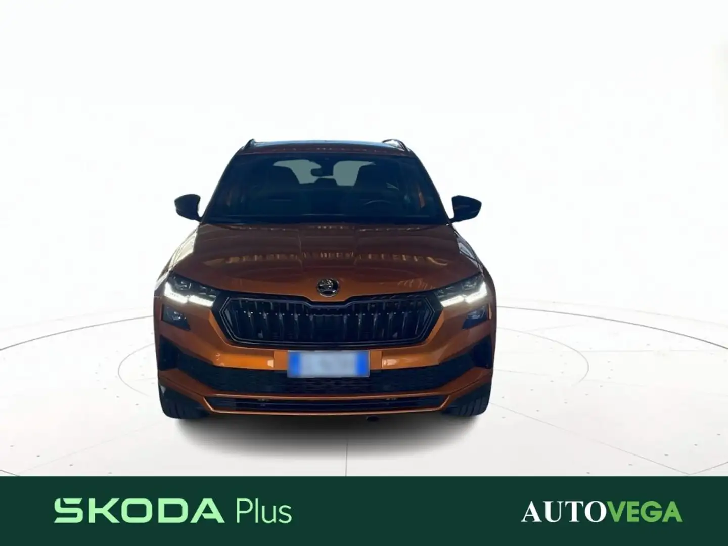 Skoda Karoq 2.0 tdi evo sportline 115cv dsg Pomarańczowy - 2