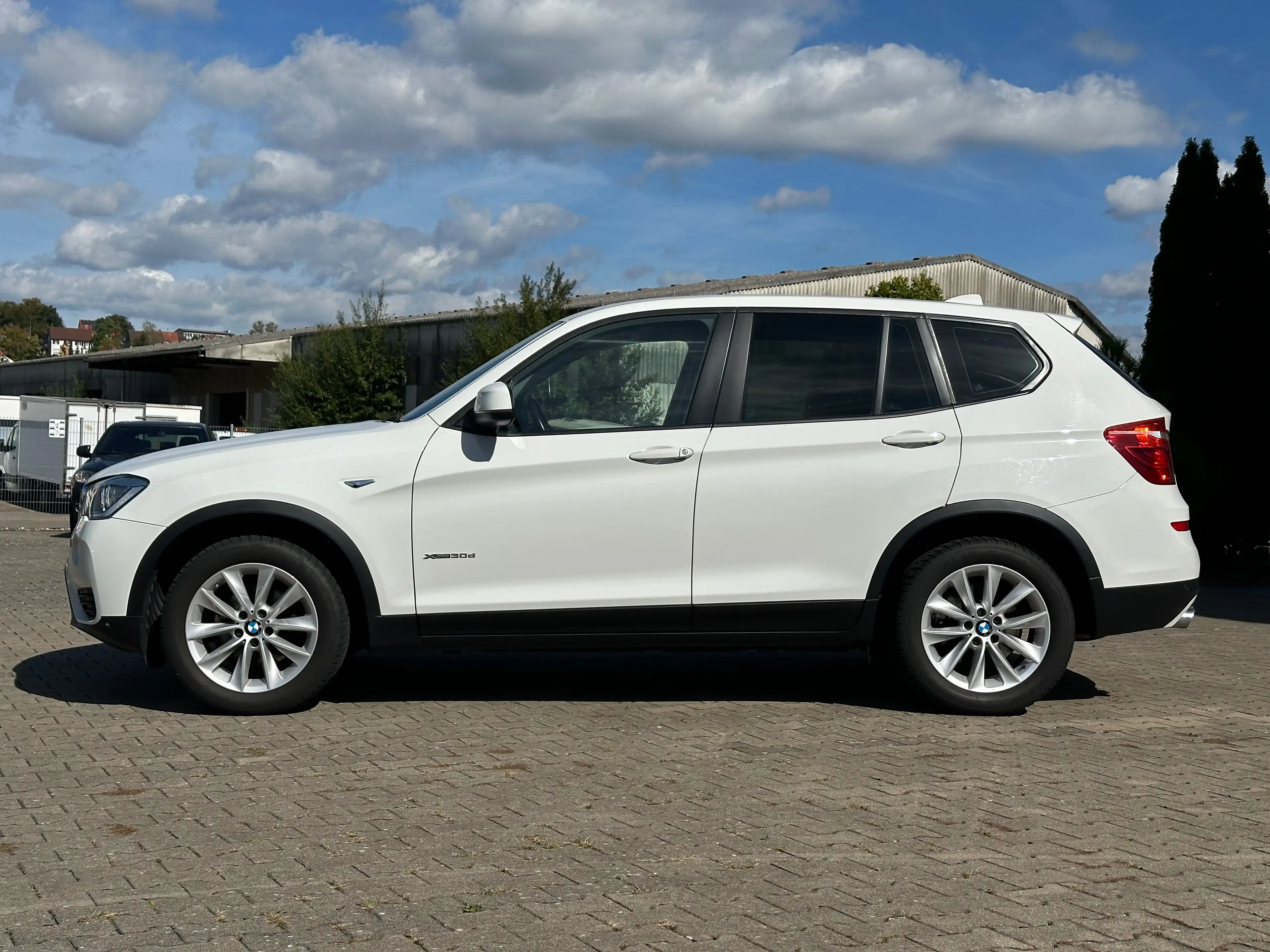 BMW X3 30d xdrive Steptronic Advantage Bi-Xenon/Teil Leder/HiFi/Temp./Ahk — photo 3