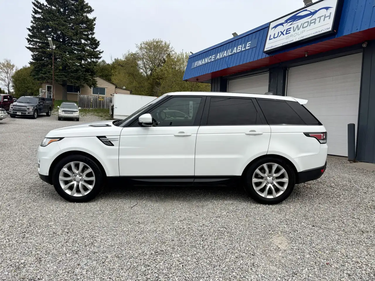 Land Rover Range Rover Sport снимка Land Rover Range Rover Sport