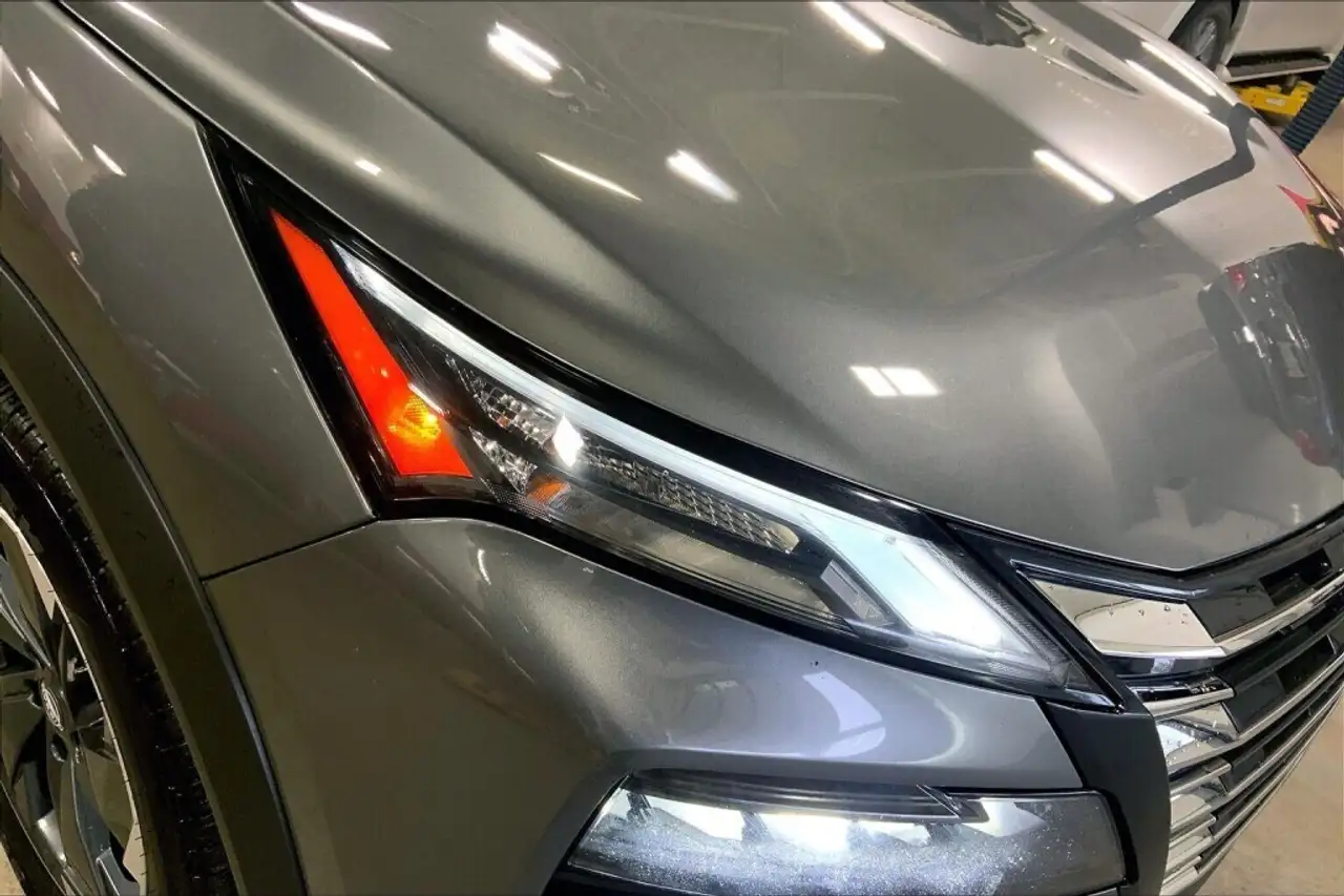 Nissan Rogue fotografie Nissan Rogue