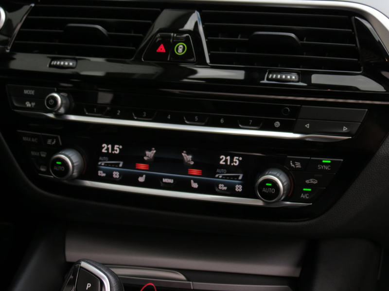 BMW 530 5-serie Touring 530e xDrive Business Edition Plus — photo 29