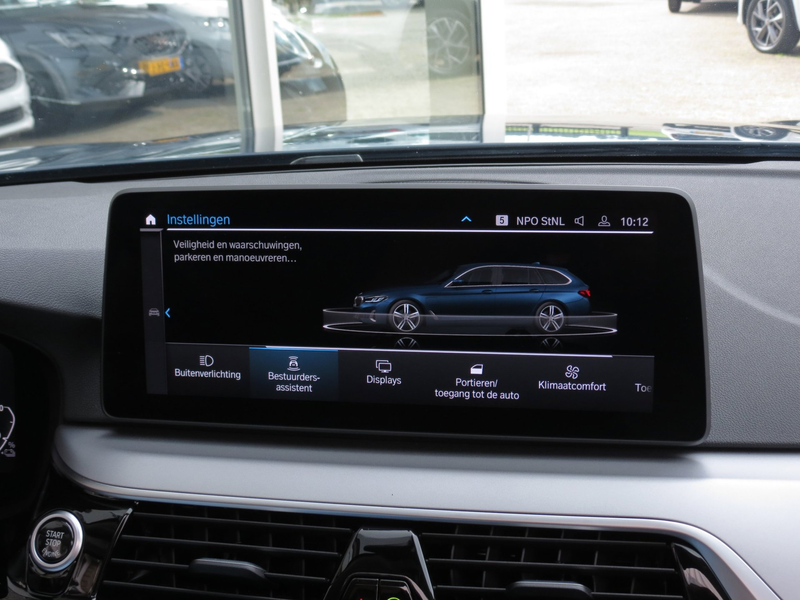 BMW 530 5-serie Touring 530e xDrive Business Edition Plus — photo 6