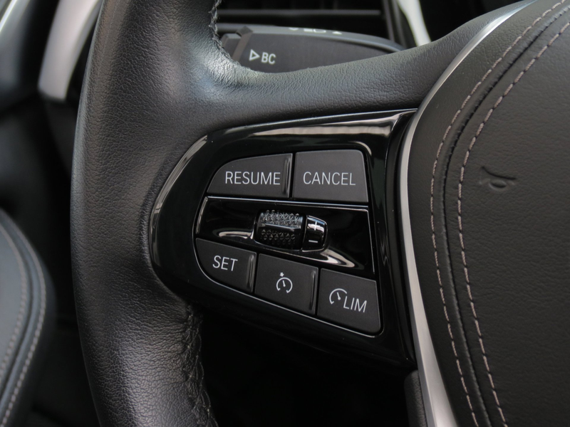 BMW 530 5-serie Touring 530e xDrive Business Edition Plus — photo 26