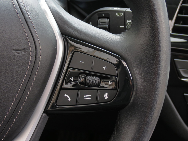 BMW 530 5-serie Touring 530e xDrive Business Edition Plus — photo 28