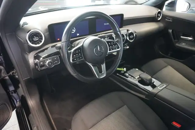 Mercedes-Benz Cla view 7