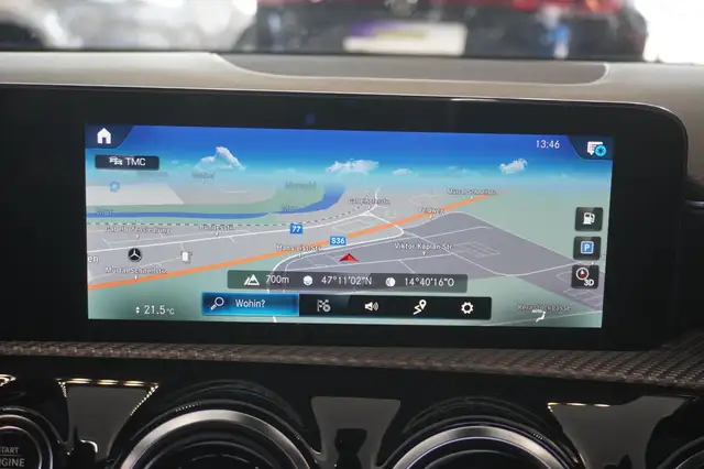 Mercedes-Benz Cla view 15