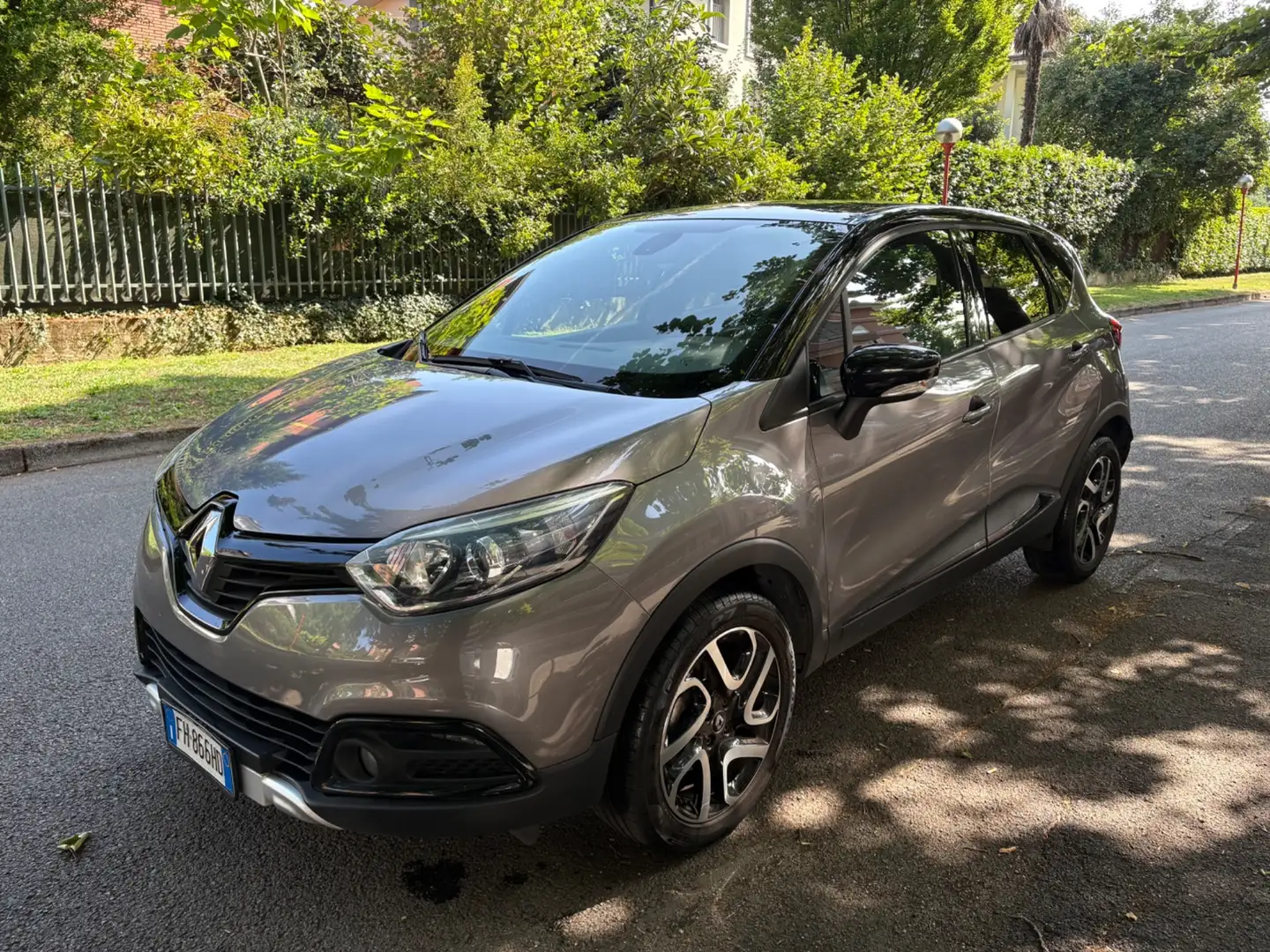 Renault Captur Captur dCi 8V 90 CV Start&Stop Energy Intens Grigio - 1