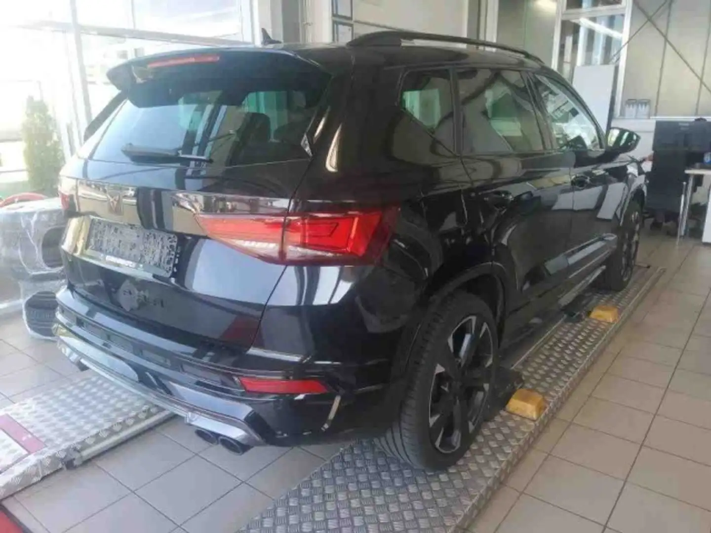 CUPRA Ateca VZ 2.0 TSI DSG 4Drive ACC+AHK+BEATS+RKAM Klima Schwarz - 2