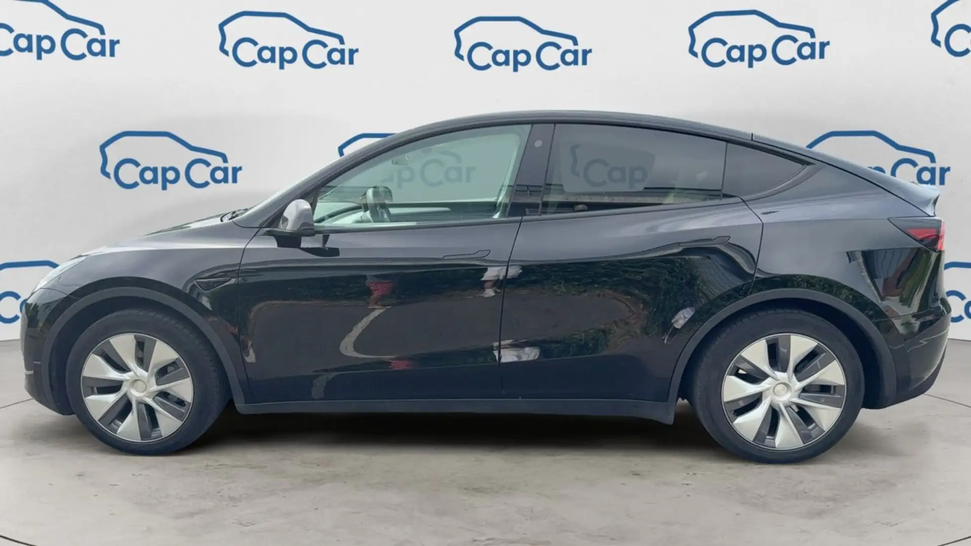 Tesla Model Y RWD 300 Standard Noir - 2