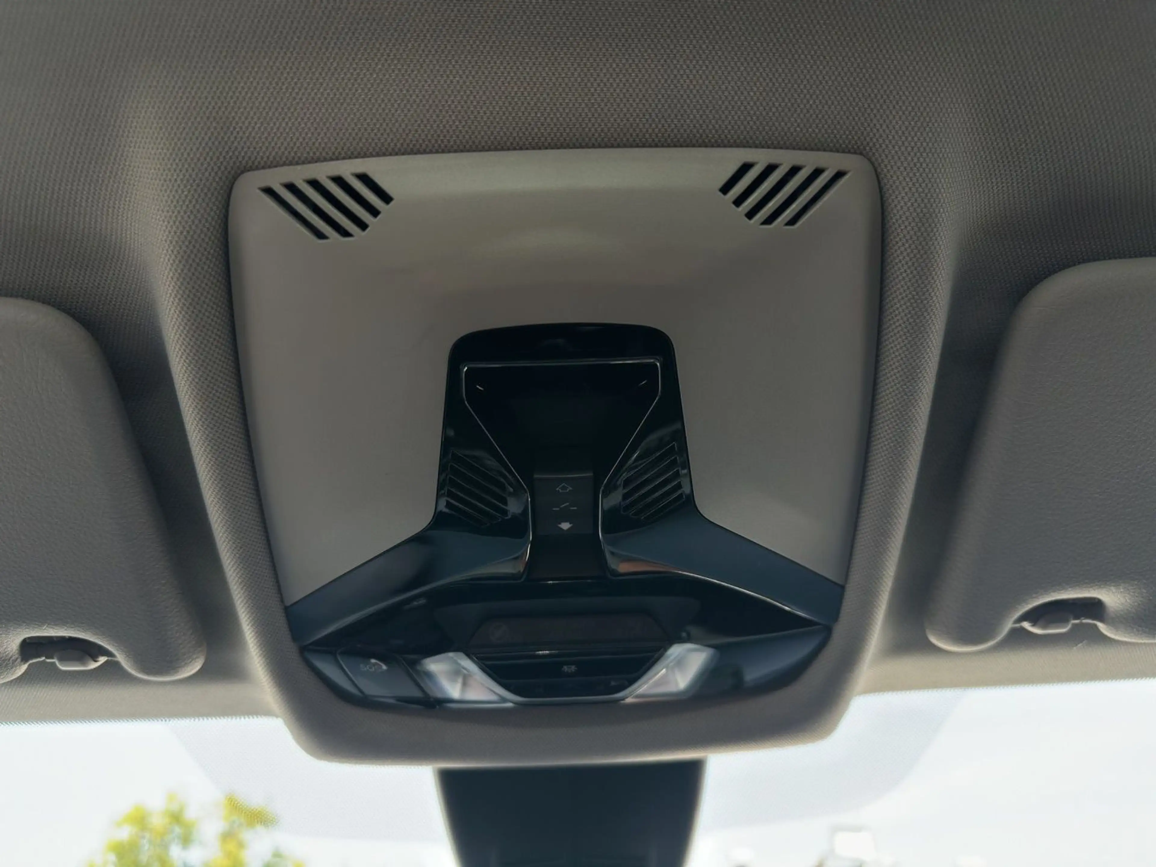 BMW 118 i Advantage LED Navi Kamera Pano — photo 22
