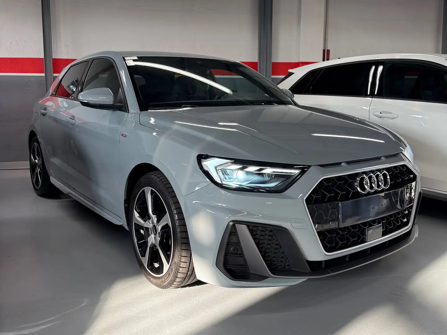 Audi A1 A1 Sportback 30 1.0 tfsi S Line competition NEOP. Grigio - 2