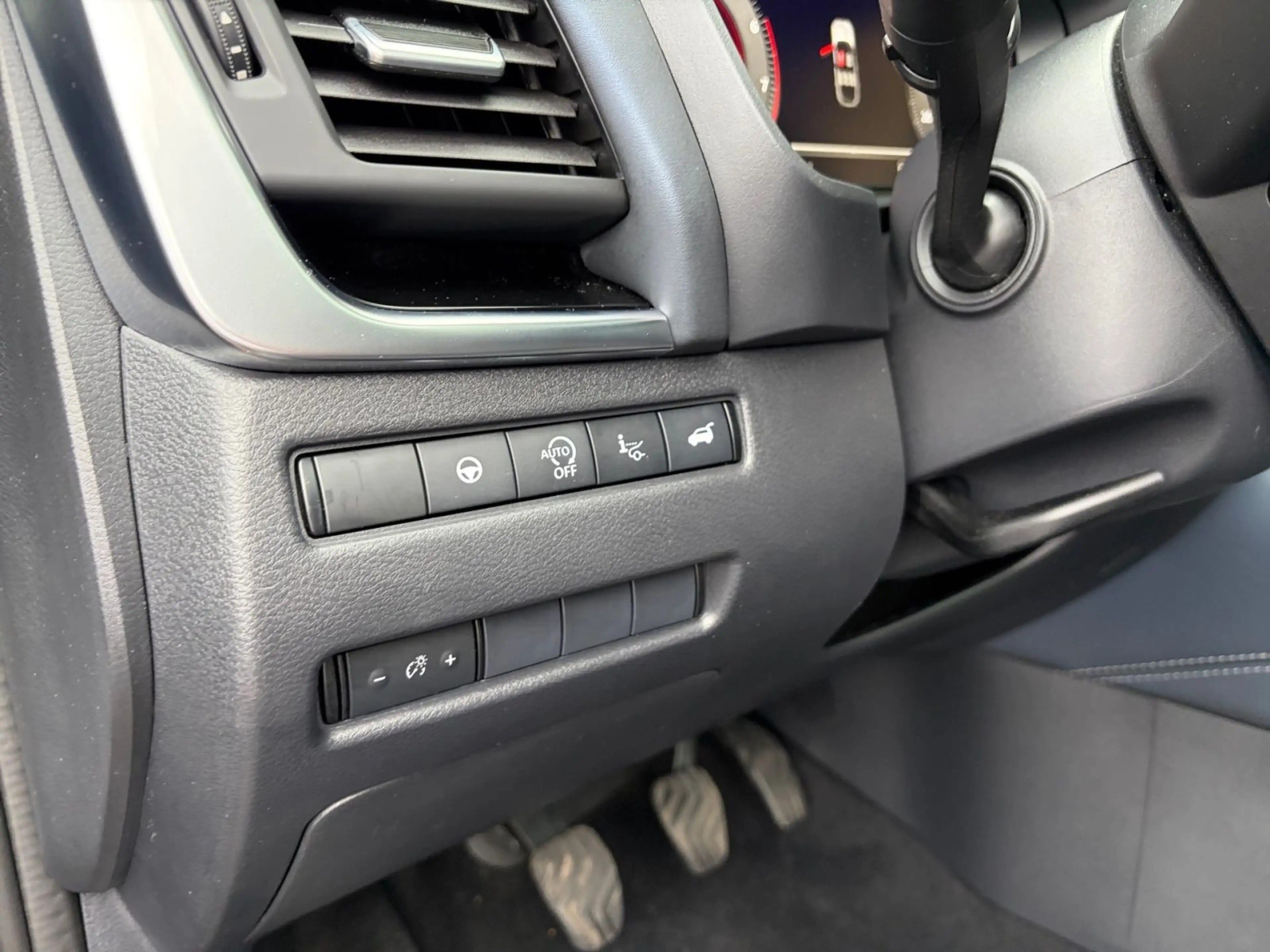 Nissan Qashqai 1.3 DIG-T MHEV Tekna Winter Navi 360°CAM — photo 15