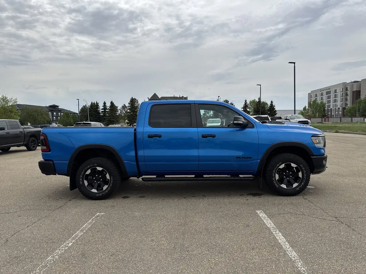 RAM 1500 снимка RAM 1500