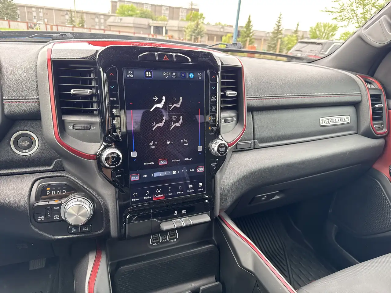 RAM 1500 снимка RAM 1500