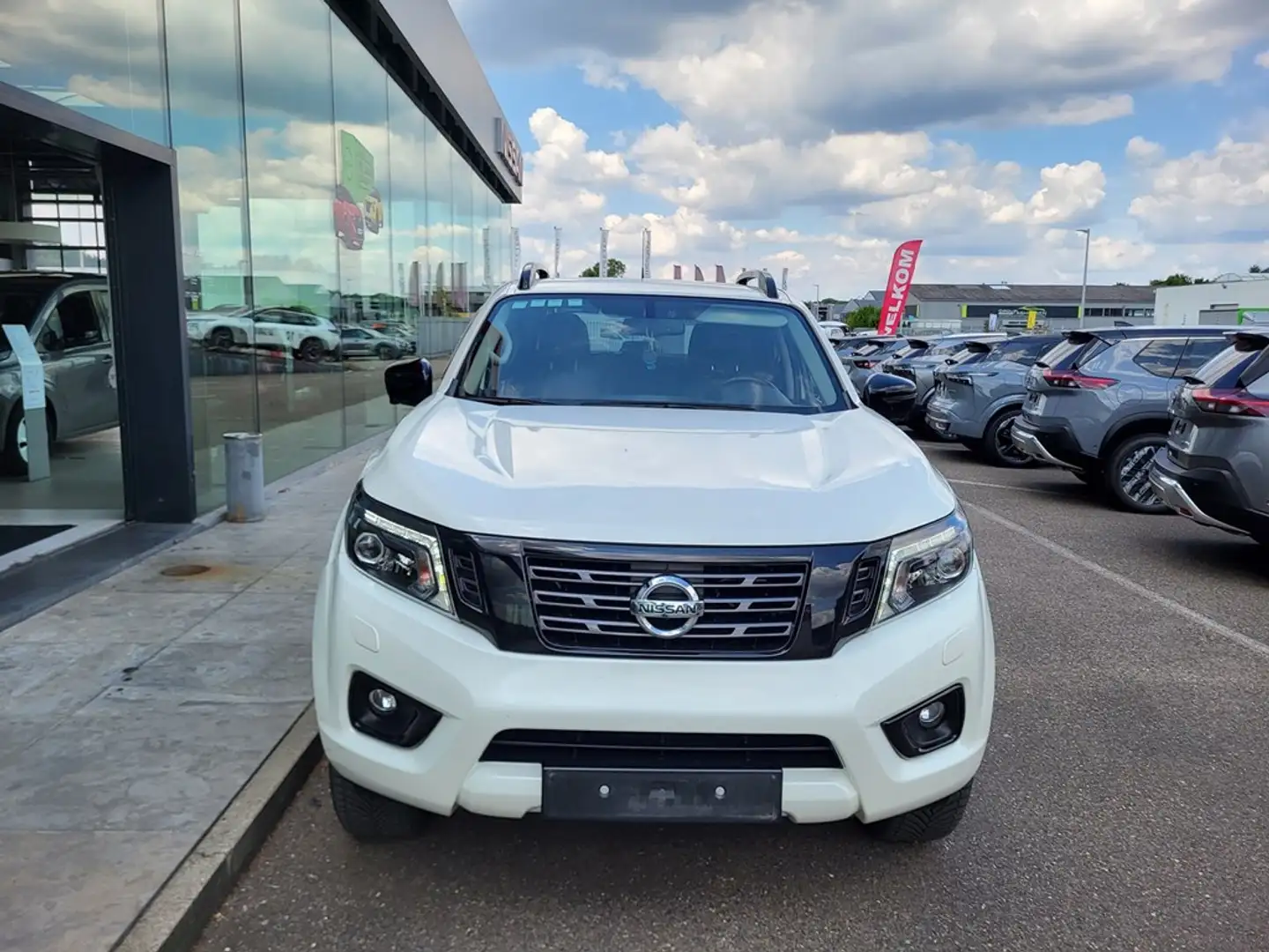 Nissan Navara dCi New N-Guard Double Cab Blanc - 2