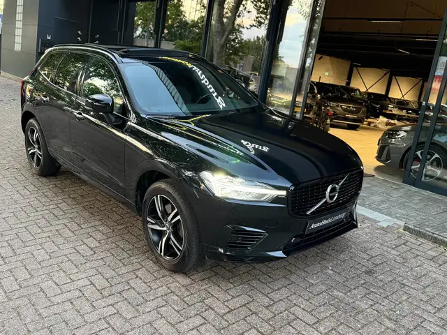 Volvo XC60 2.0 Recharge T6 AWD R-Design|Pano|Camera|CarPlay|Z