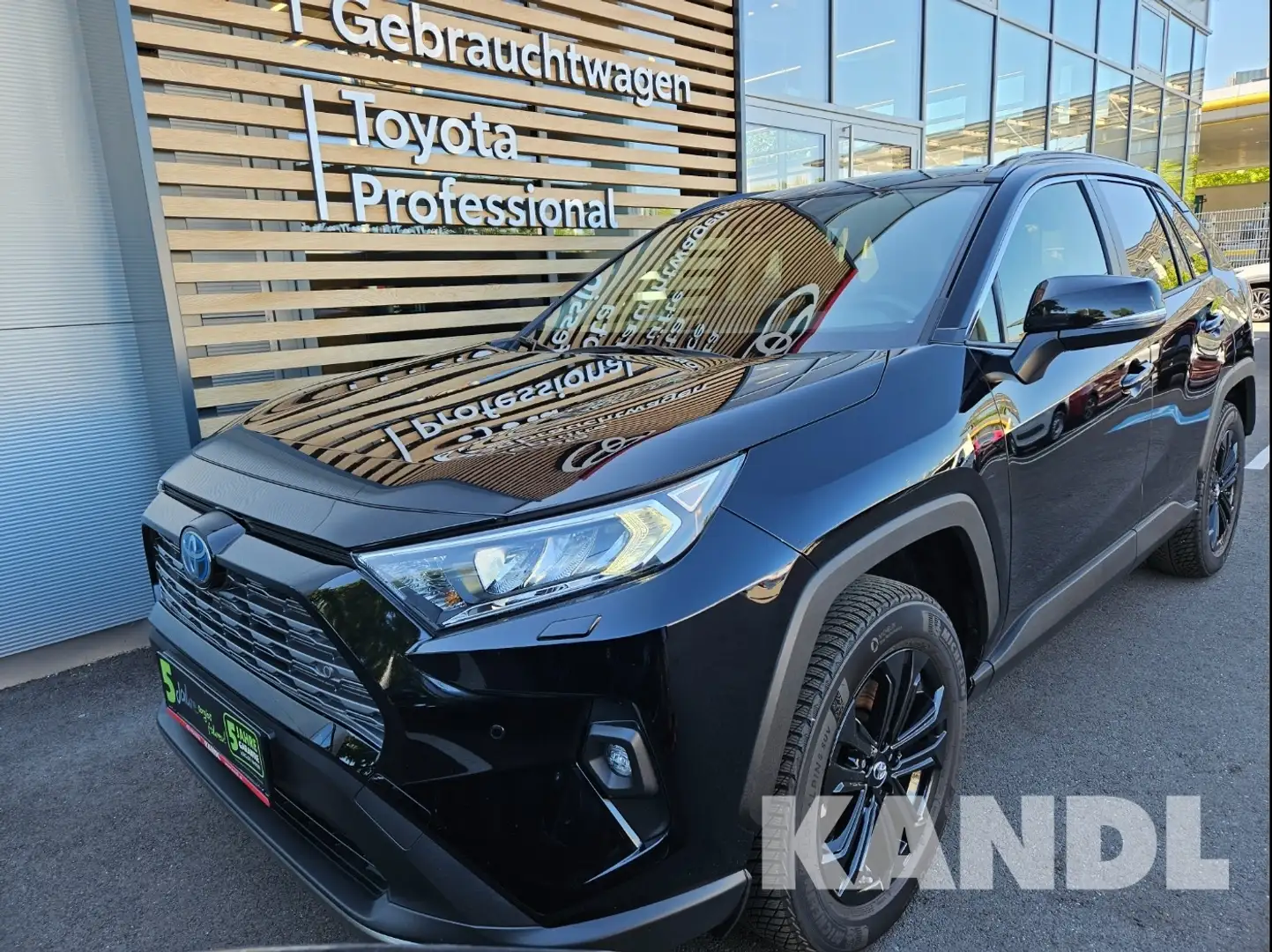 Toyota RAV 4 RAV4 2.5 Hybrid Active Drive 2WD Aut. Zwart - 1