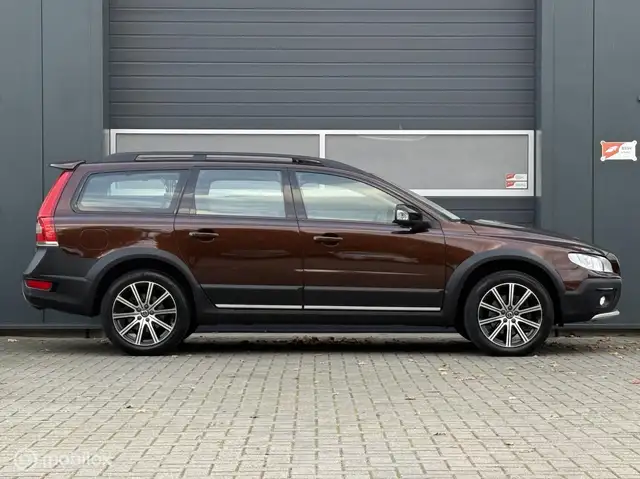 Volvo XC70 2.0 D4 Geartronic-8 Classic Edition -Schuifdak-Xen