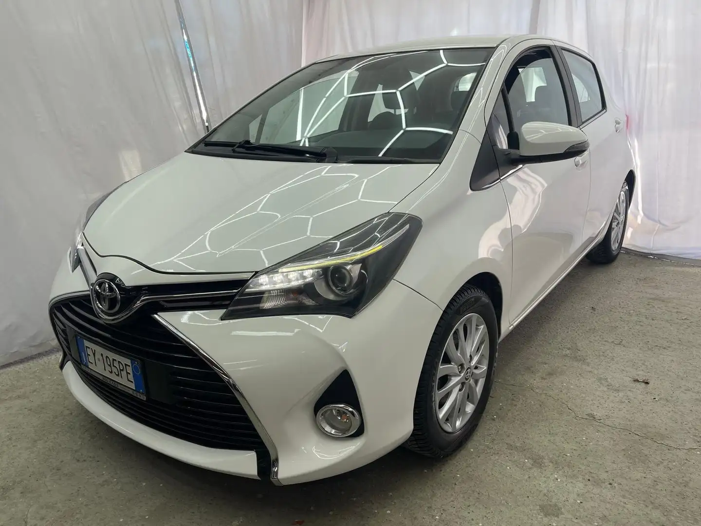 Toyota Yaris 5 porte GPL RETROCAMERA MISTO PELLE Blanc - 2