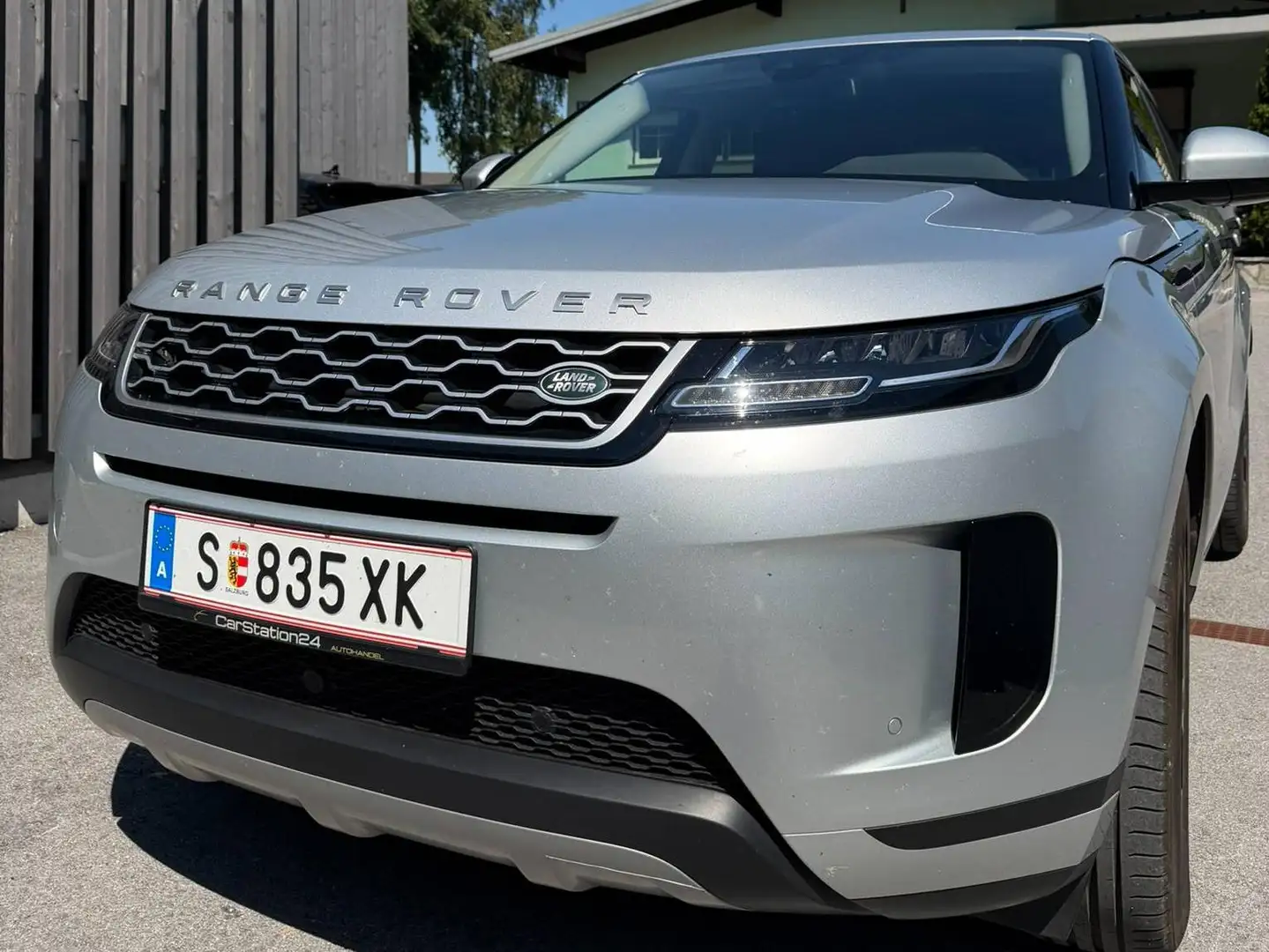 Land Rover Range Rover Evoque Range Rover Evoque 2,0 D150 Aut. Silber - 1