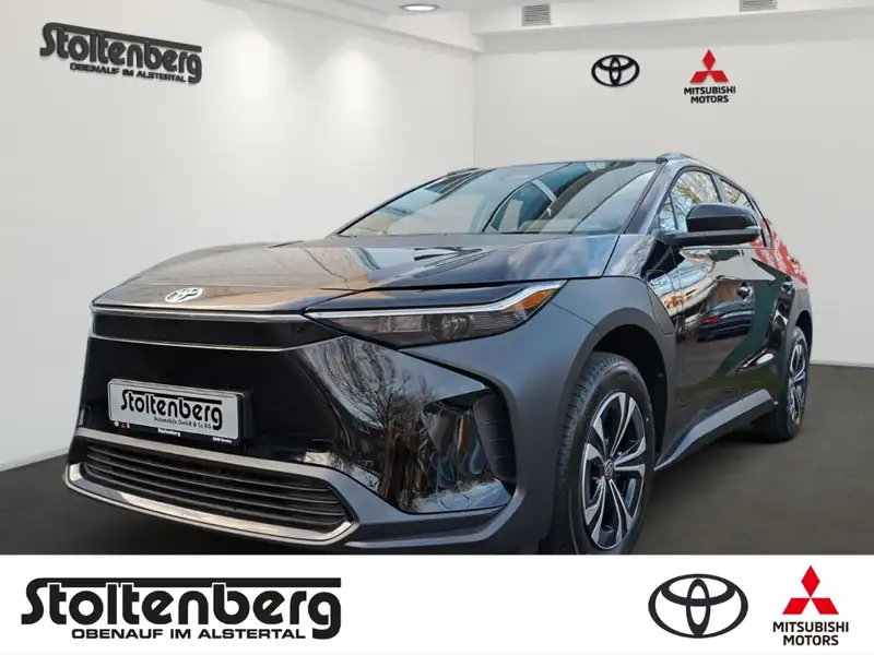 TOYOTA Bz4x