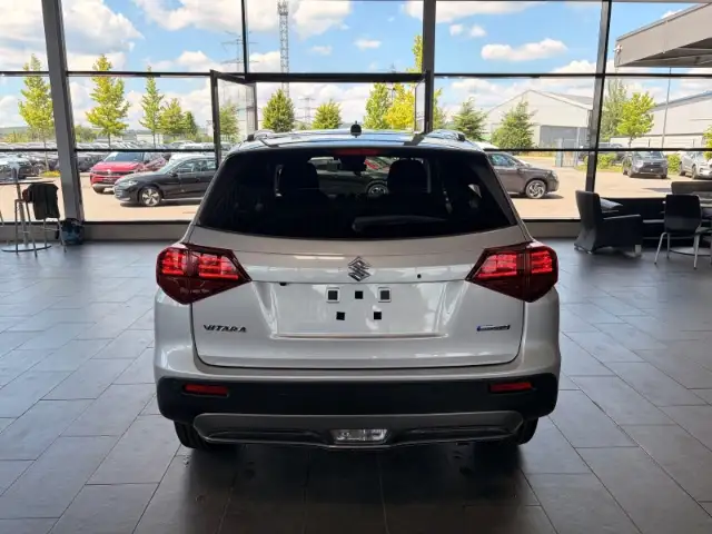 Suzuki Vitara view 5