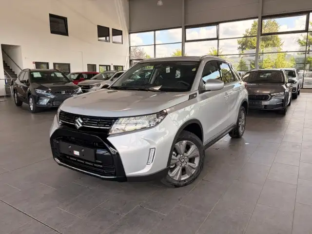 2026 Suzuki Vitara in Silver for sale
