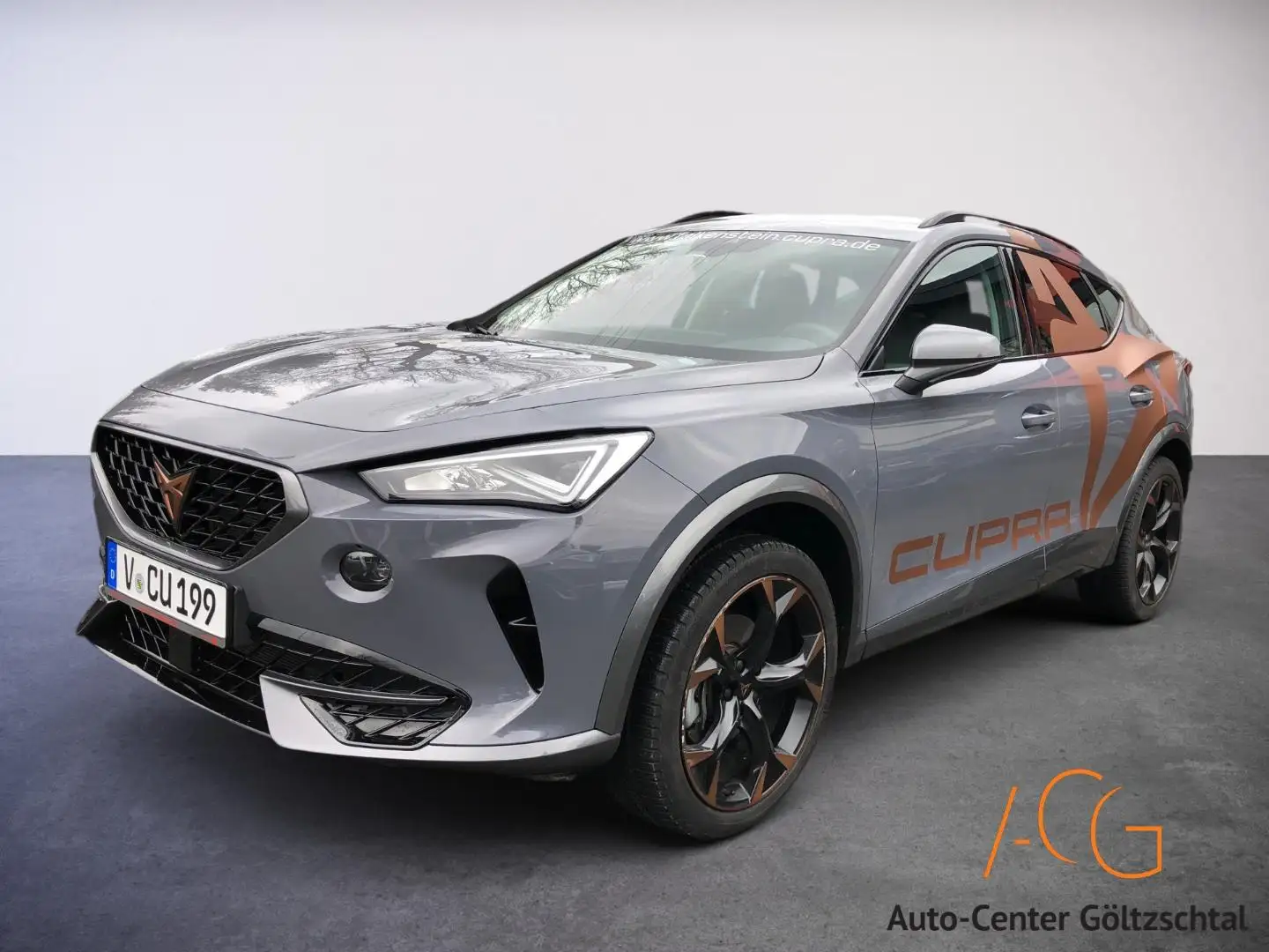 CUPRA Formentor 1.5 TSI 110 kW (150 PS) 7-Gang-DSG Gris - 2