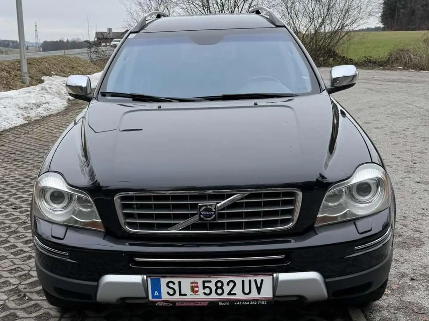 Volvo XC90 D5 Executive Automatik  2.4d TOP Zustand Pickerl Schwarz - 2