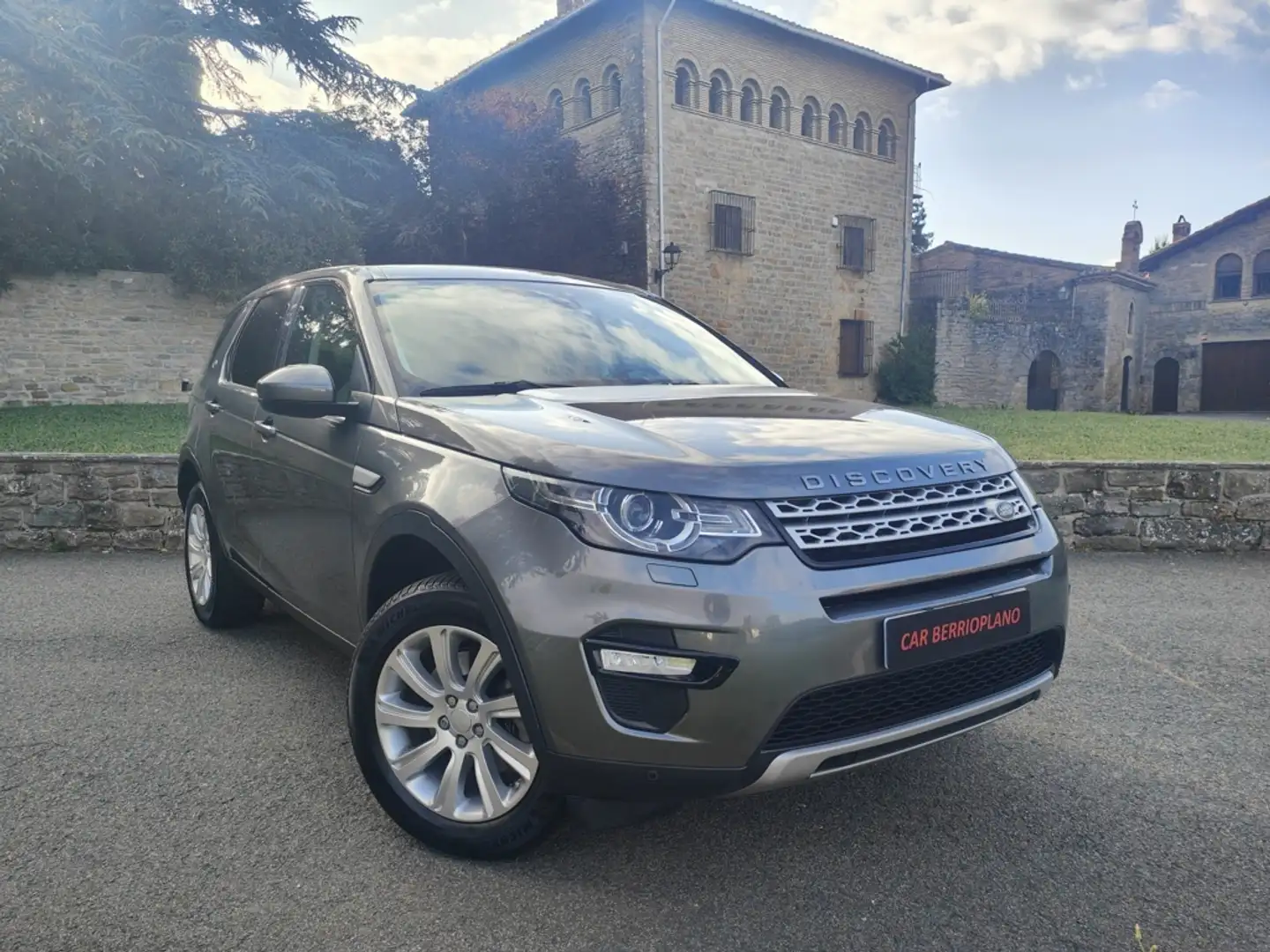 Land Rover Discovery Sport 2.0TD4 Pure 4x4 Aut. 180 Gris - 1