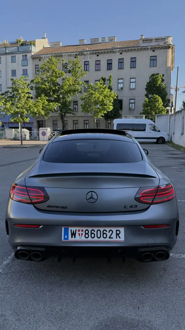 Mercedes-Benz C 43 AMG Coupe 4MATIC Aut. Grau - 2