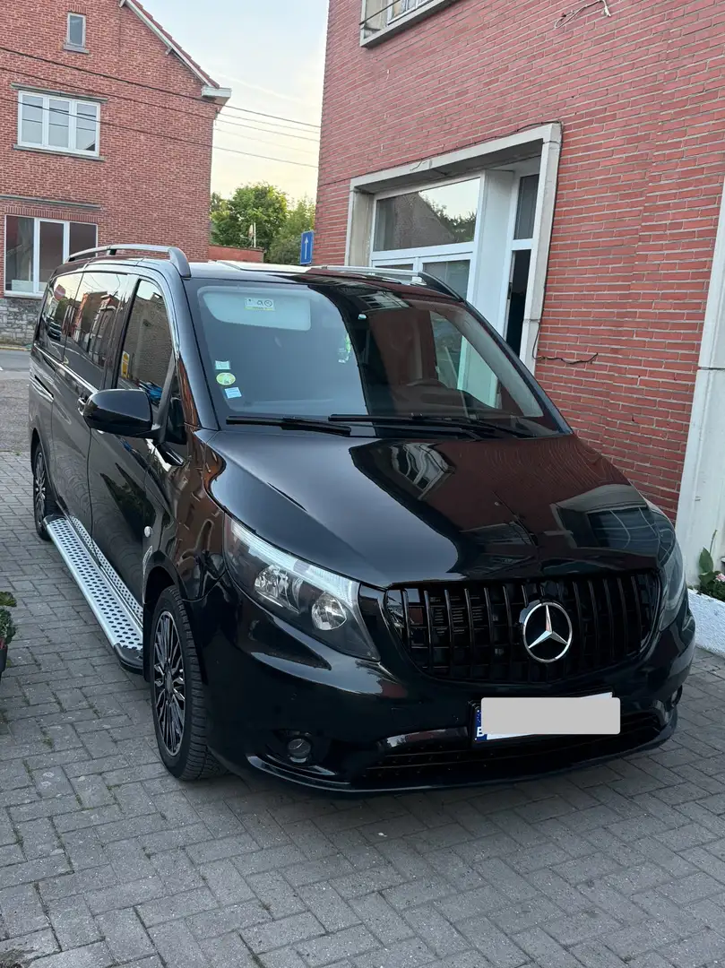 Mercedes-Benz Vito Familiar 119 CDI Extralarga Aut.4x4 Black - 1