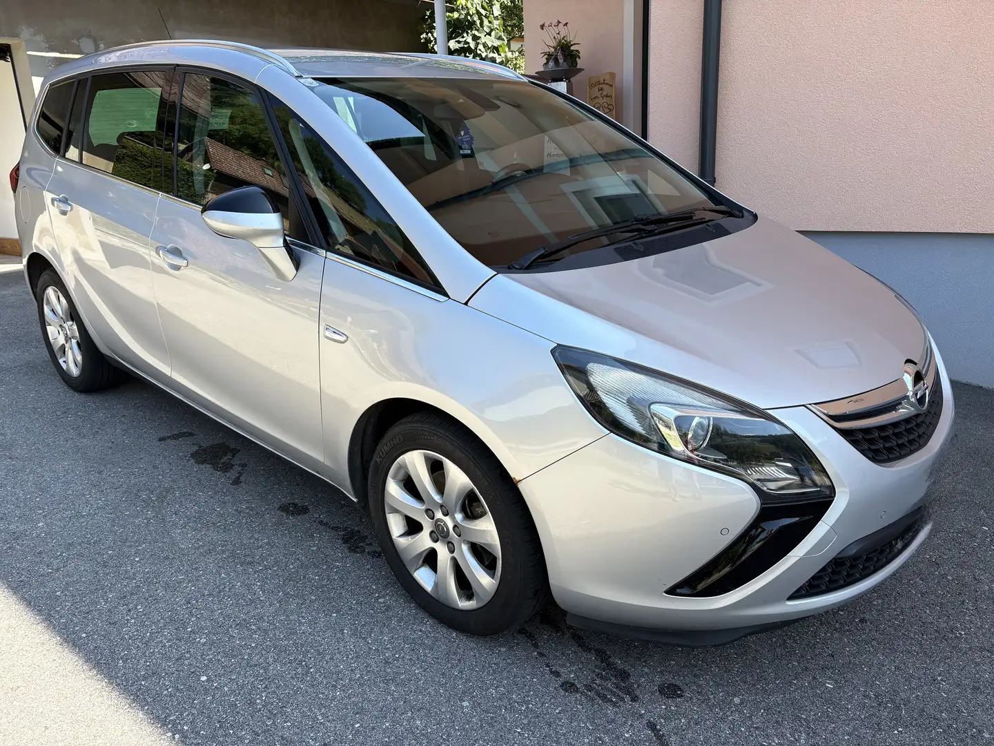 Opel Zafira Tourer 2.0 CDTI Edition AHK, 7 Sitzer - 1