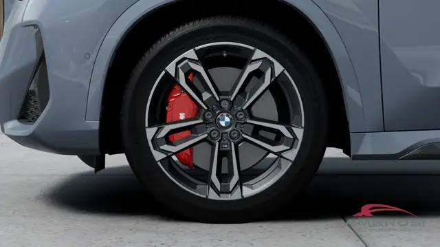 BMW X1 view 8