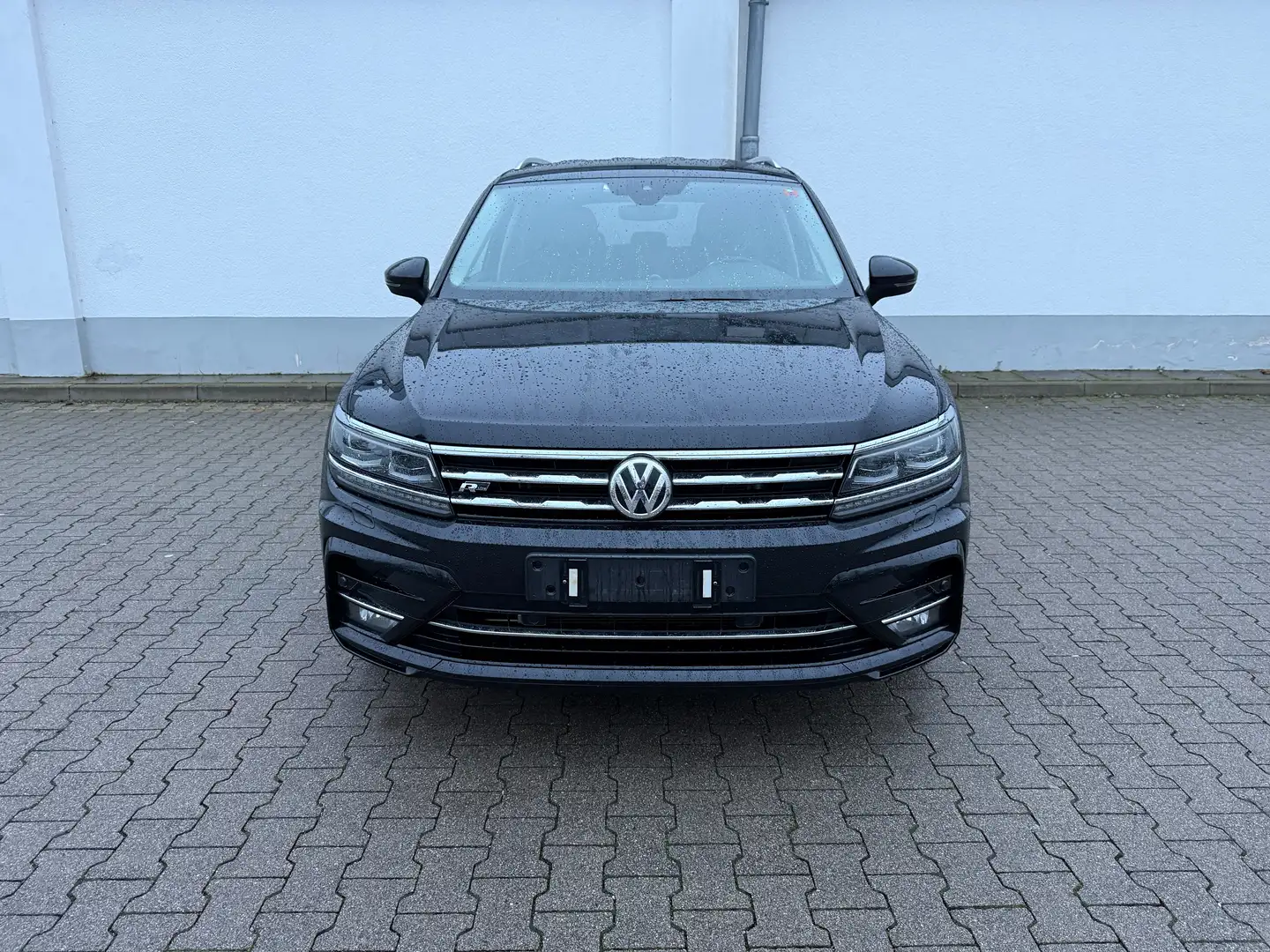 Volkswagen Tiguan Allspace Tiguan Allspace 2.0TSI 4M*R-Line*7-Sitzer*Carplay Schwarz - 2
