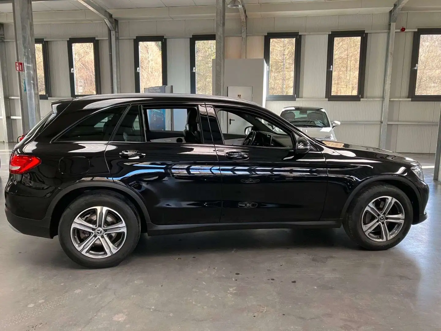 Mercedes-Benz GLC 250 2.2 4Matic Noir - 2