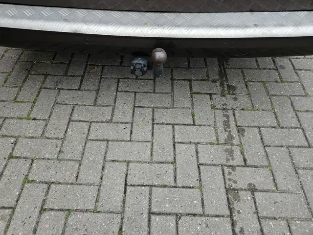 Volkswagen Transporter view 15