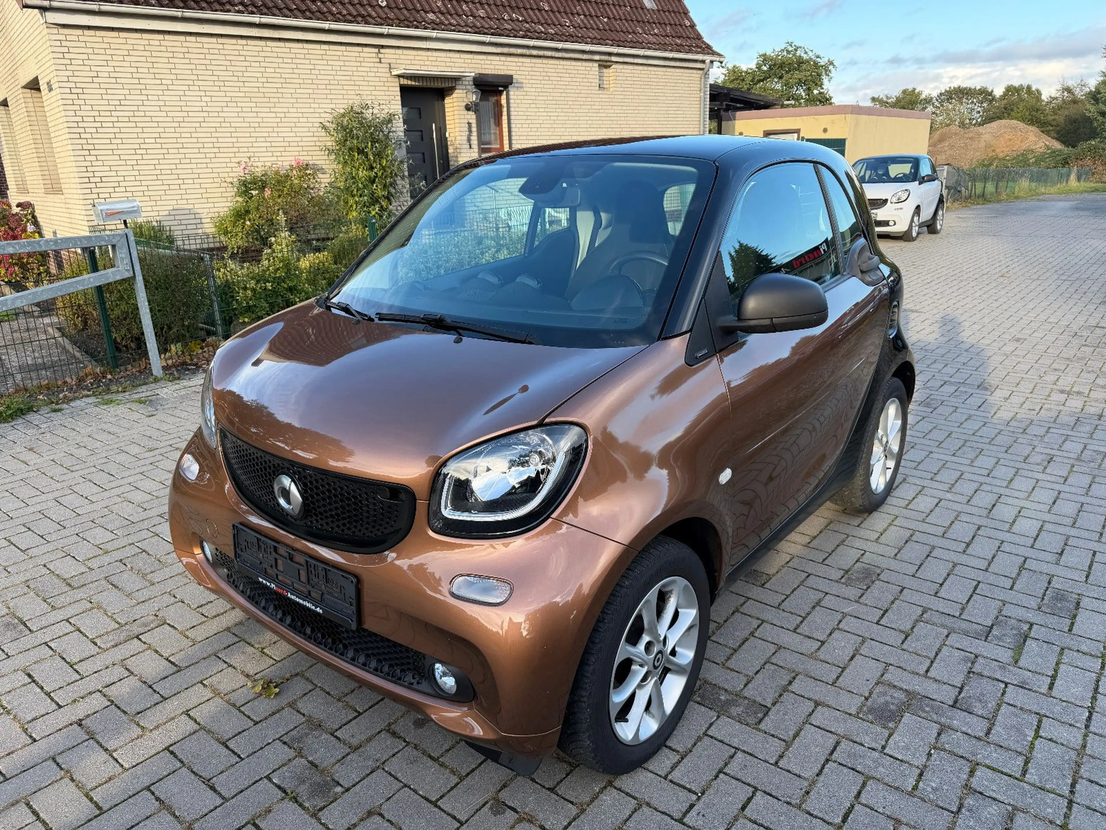 smart forTwo Passion AUTOMATIK-LED-PANO-NAVI-S.HEIZ — photo 3