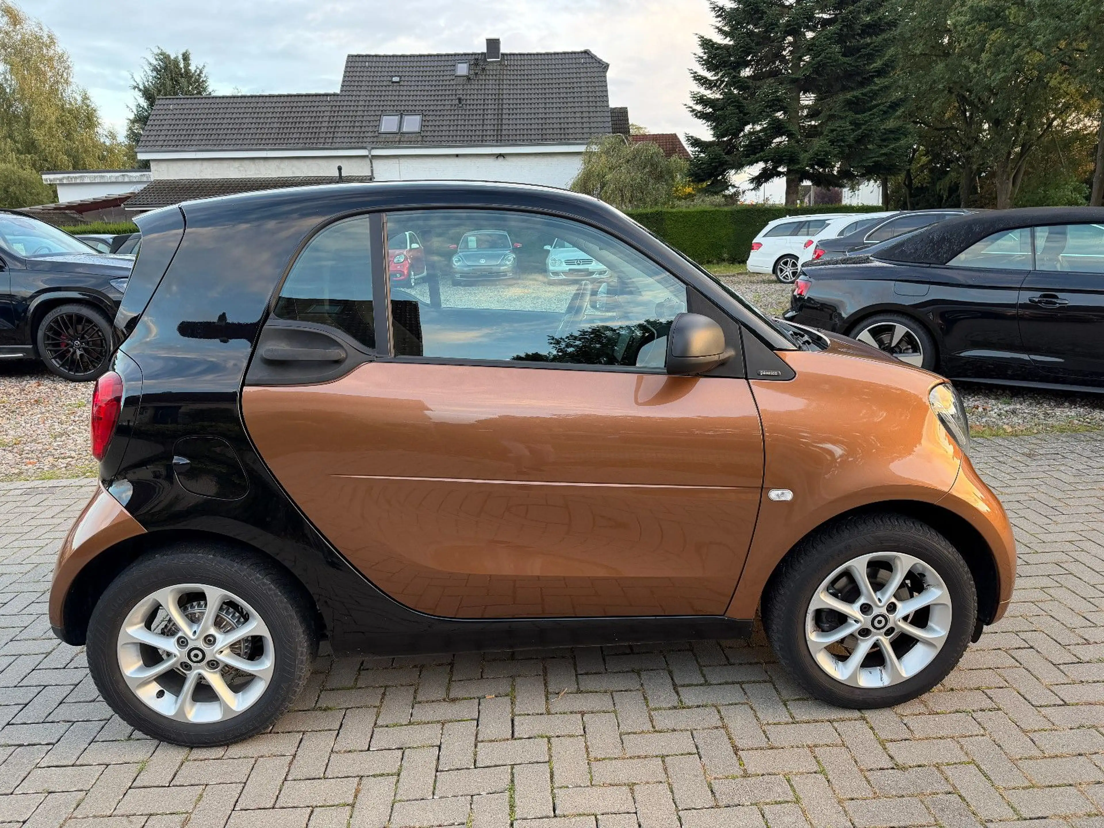 smart forTwo Passion AUTOMATIK-LED-PANO-NAVI-S.HEIZ — photo 8