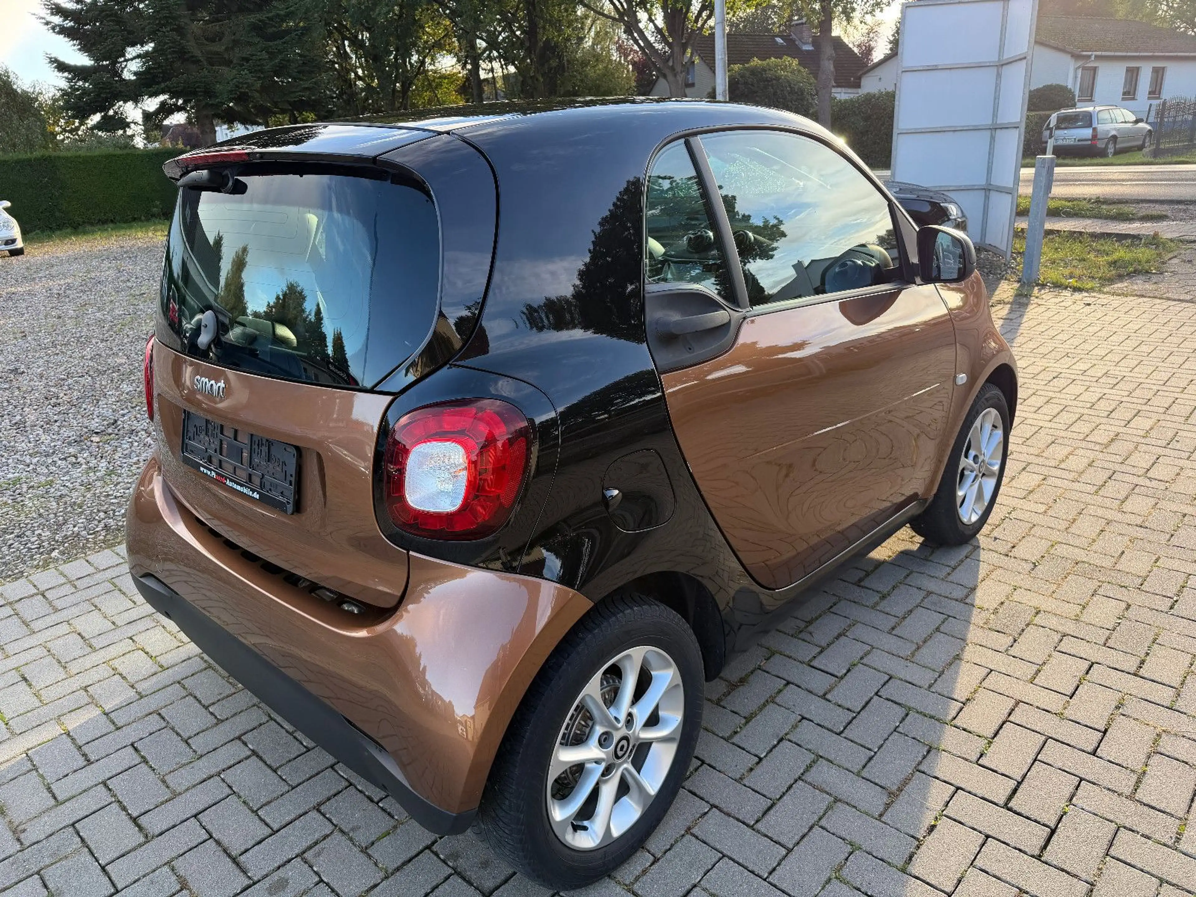 smart forTwo Passion AUTOMATIK-LED-PANO-NAVI-S.HEIZ — photo 5